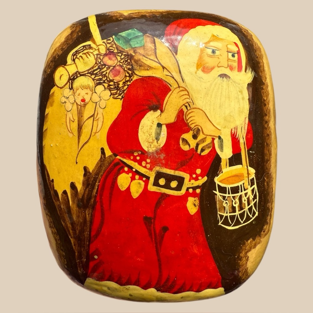 Vintage Kashmir Hand Painted Old World Santa Lacquer Trinket Box Christmas